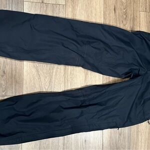 ◾️Patagonia Women’s Torrentshell 3L Rain Pants — Short XXS — NWT